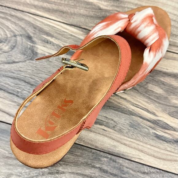 NIB Korks Kork Ease Natalia 9M Knot Clog Sandal Red Cayenne PU Tie Dye Combo - Picture 7 of 10